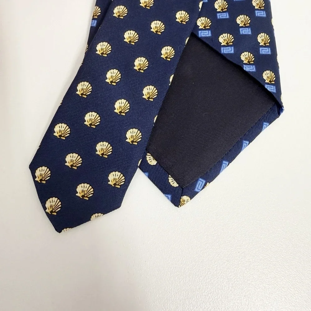 Versace Men's Recent Tie Greek Key Shells Navy/Khaki Silk 3.5
